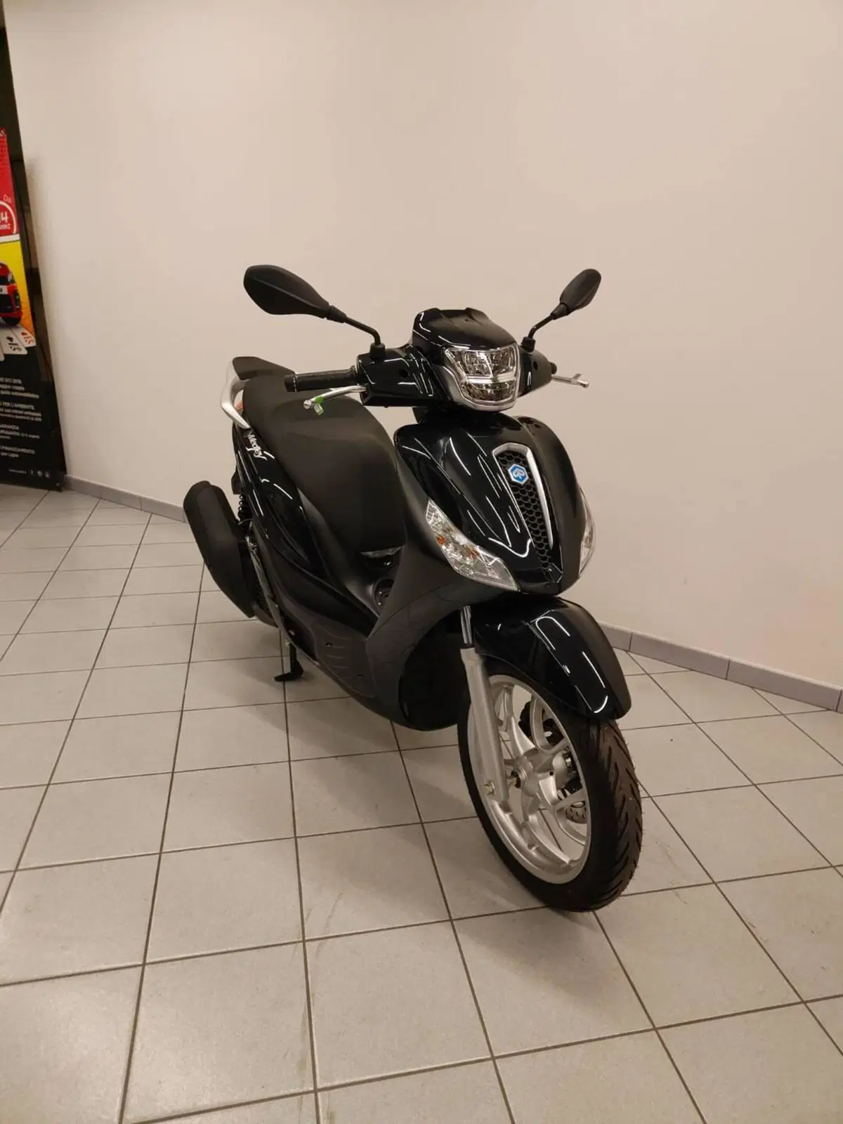Piaggio Medley 125 (2025 - 26) (4)
