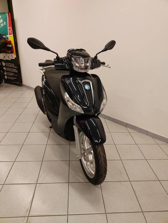 Piaggio Medley 125 (2025) (5)