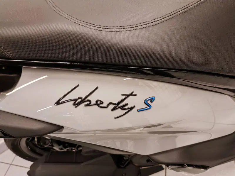 Piaggio Liberty 125 S (2025 - 26) (8)