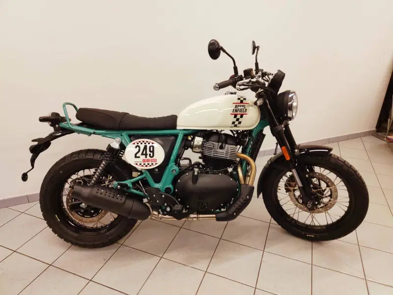 Royal Enfield Bear 650 (2025 - 26) (2)