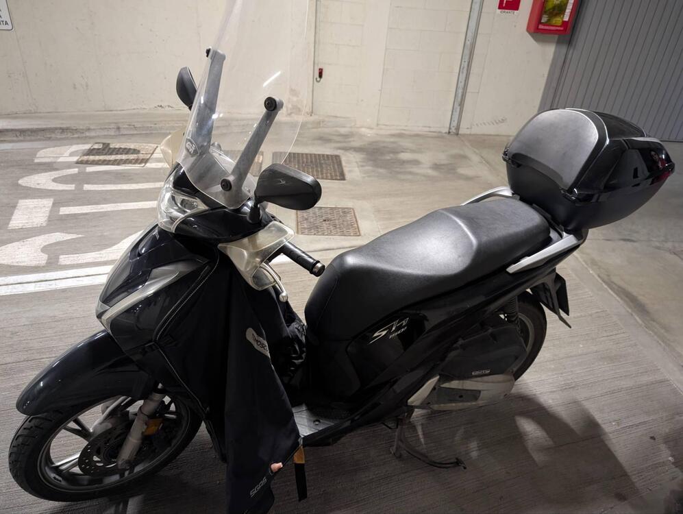 Honda SH 150 i (2017 - 19) (2)