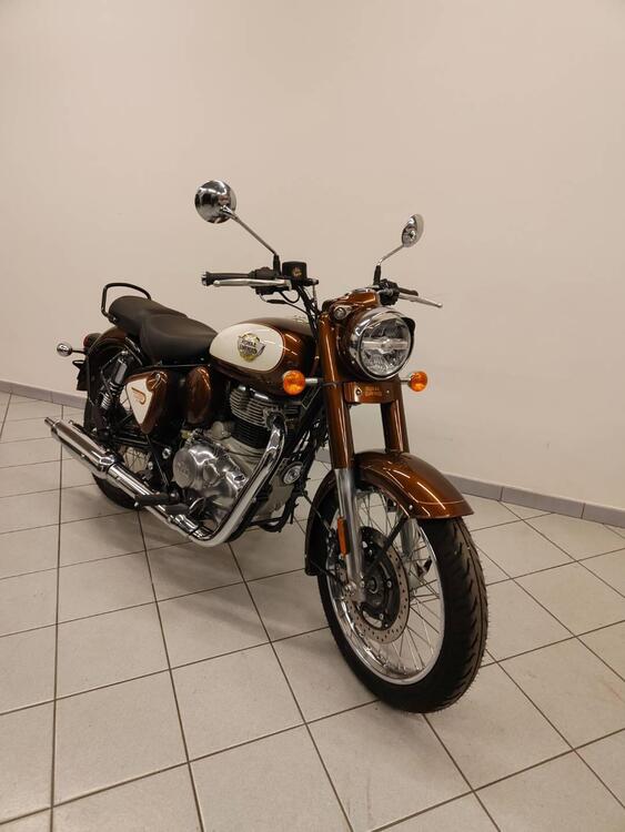 Royal Enfield Classic 350 (2021 - 25) (4)