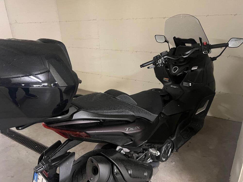 Yamaha T-Max 560 Tech Max (2022 - 24) (3)