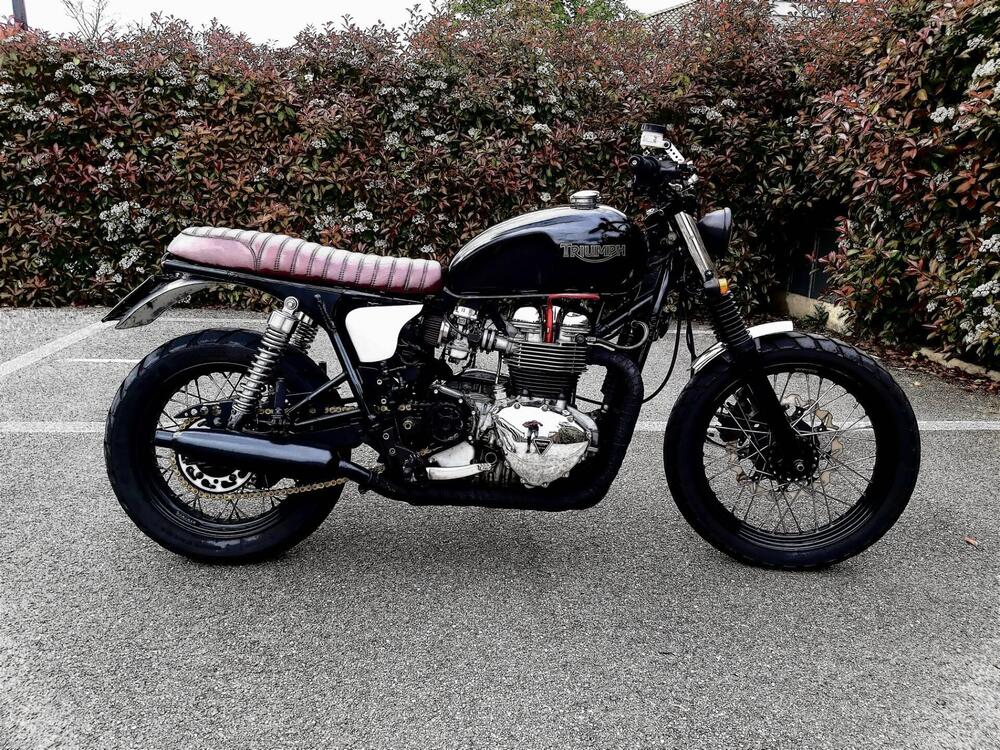 Triumph Bonneville 800 (2002 - 07)