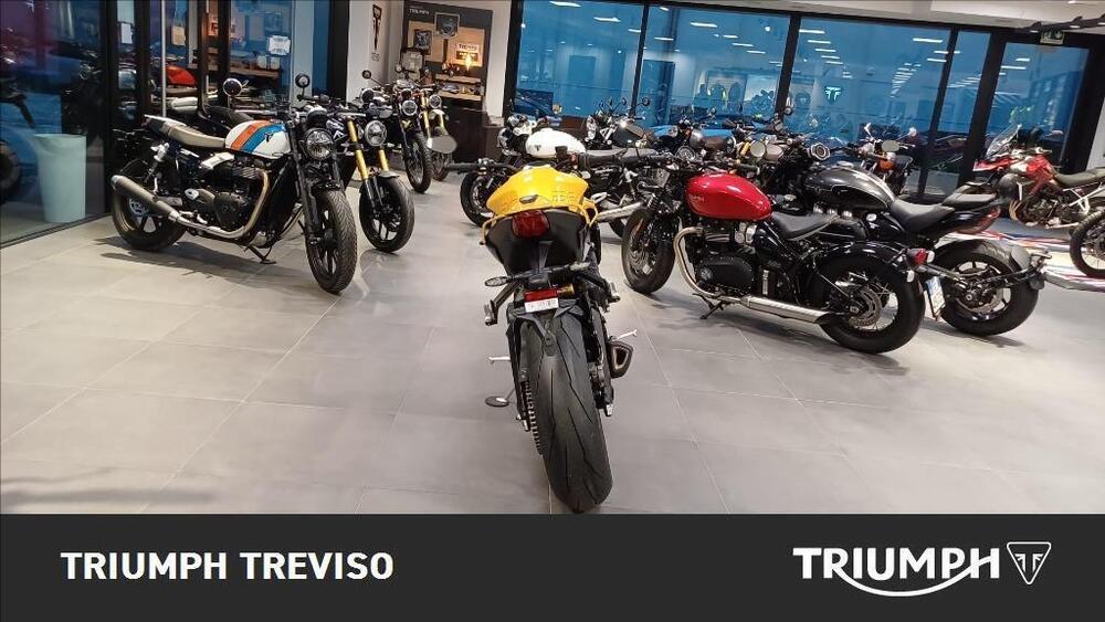 Triumph Street Triple 765 RS (2023 - 25) (4)