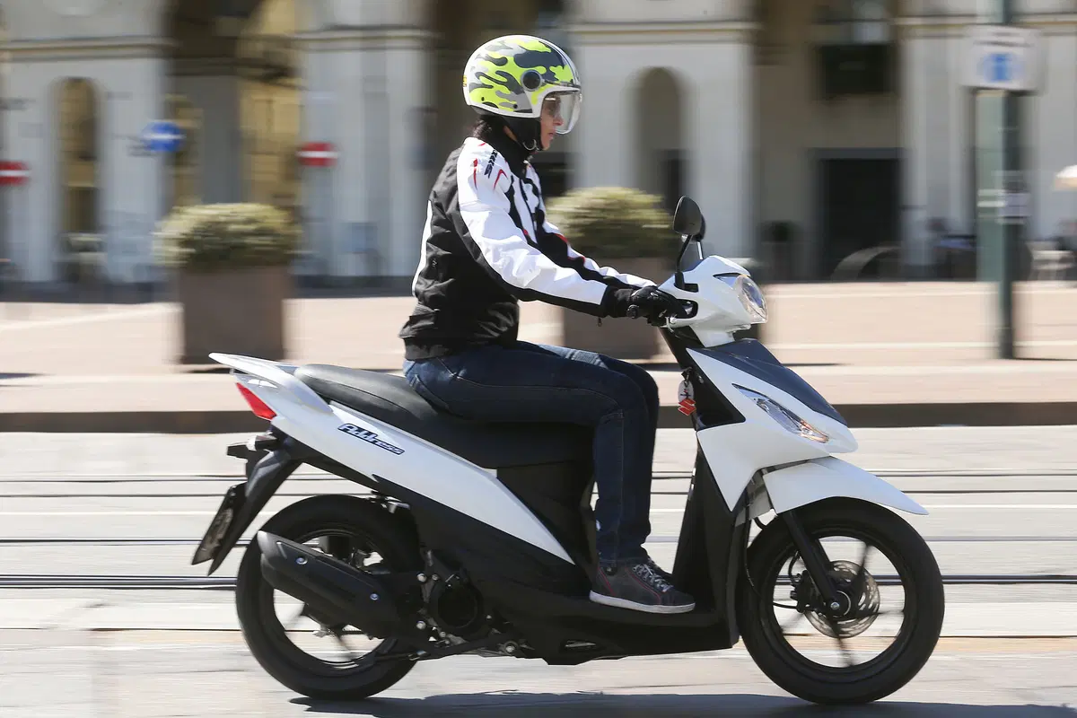 Suzuki Address 110 (7)