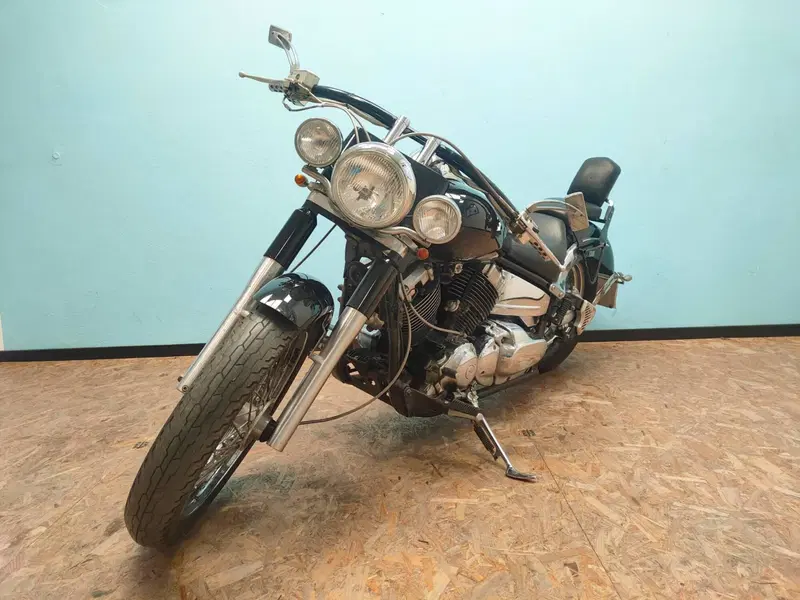 Yamaha XVS 650 Drag Star (1997 - 05) (3)