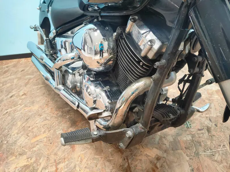 Yamaha XVS 650 Drag Star (1997 - 05) (9)