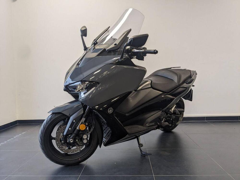 Yamaha T-Max 560 Tech Max (2021) (2)