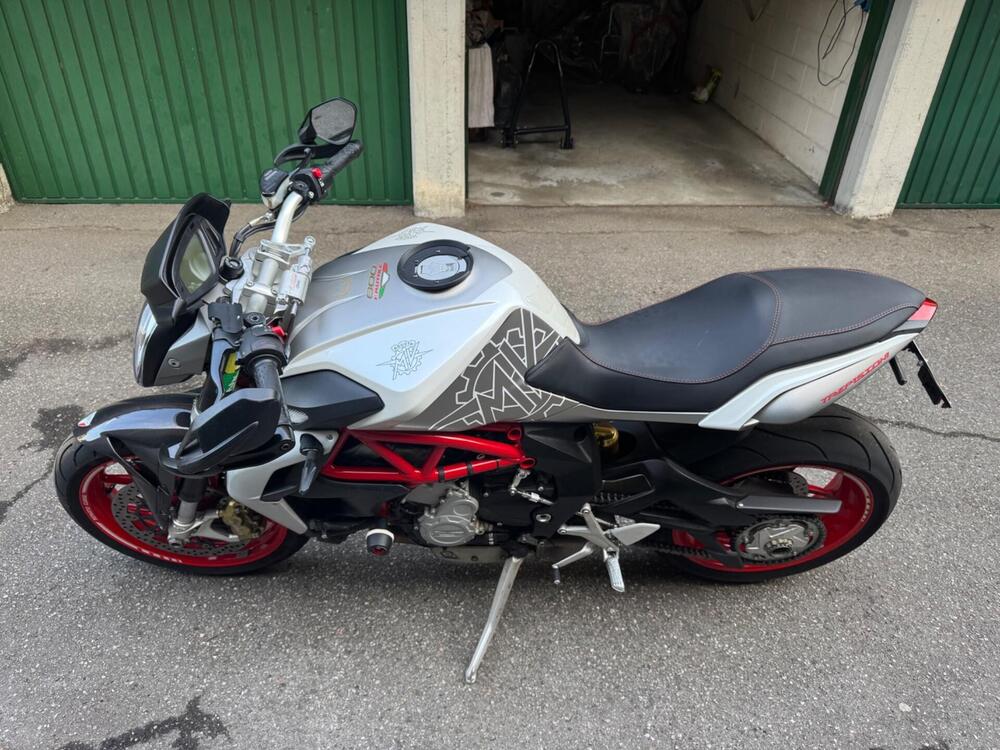 MV Agusta Brutale 800 (2012 - 15) (4)