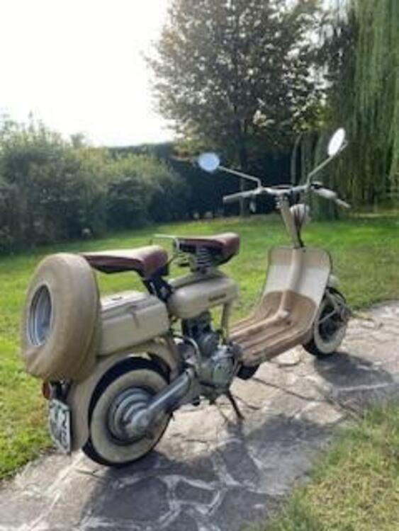 Innocenti lambretta 125 (2)