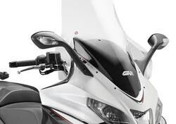 GIVI D6703ST Parabrezza specifico trasparente. 78