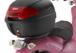 GIVI SR6705 Attacco posteriore specifico per baule