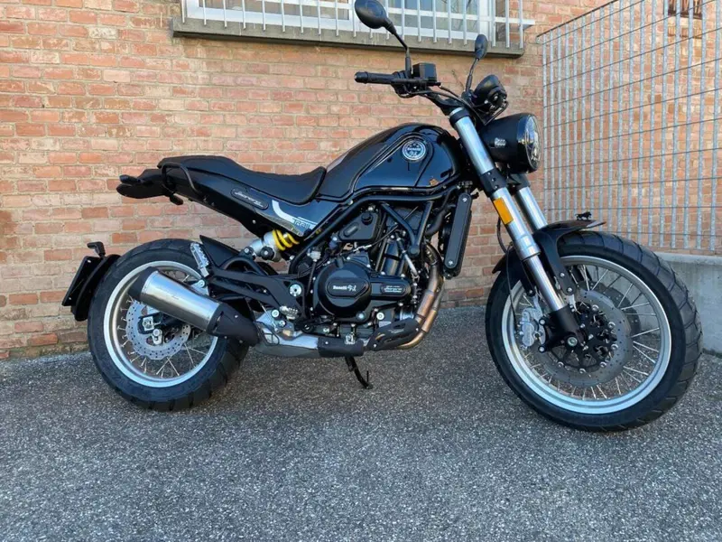 Benelli Leoncino 500 Trail (2021 - 26) (2)