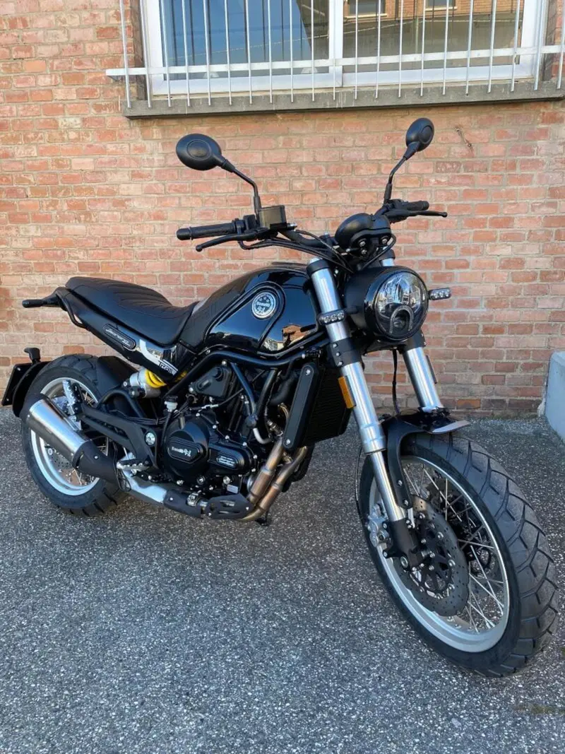 Benelli Leoncino 500 Trail (2021 - 26) (3)