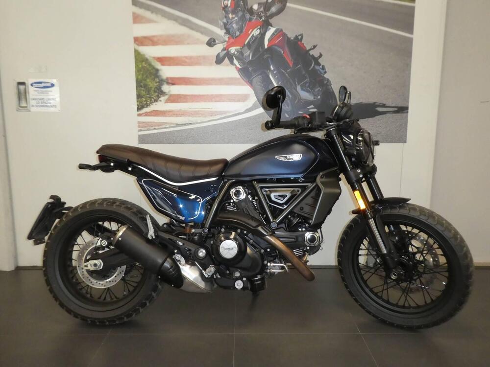 Ducati Scrambler 800 Nightshift (2023 - 25)