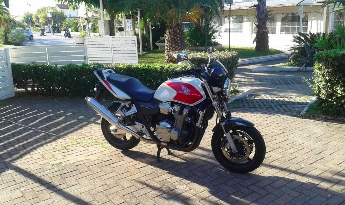 Honda CB1300: l'usato del giorno di Moto.it [GALLERY]