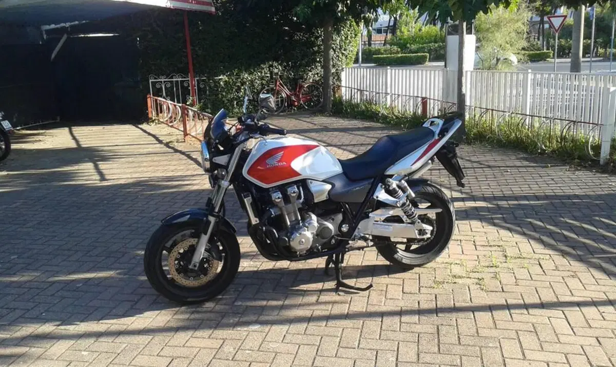 Honda CB1300: l'usato del giorno di Moto.it [GALLERY] (5)