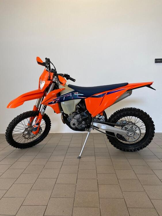 KTM 250 EXC-F (2021) (2)