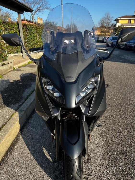 Yamaha T-Max 560 (2022 - 24) (4)