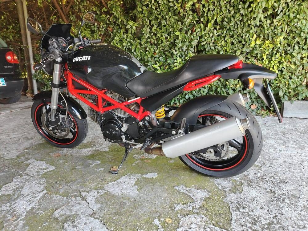 Ducati Monster 695 (2006 - 08) (3)