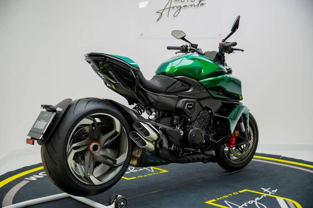 Ducati Diavel for Bentley (2024) (4)