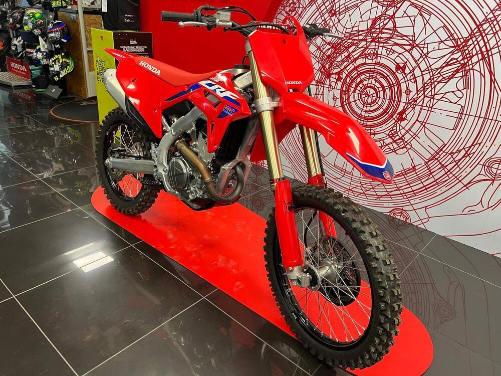 Honda CRF 250 R (2023) (2)