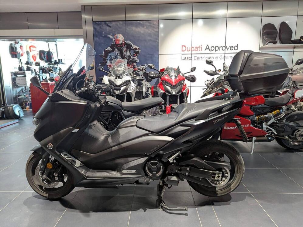 Yamaha T-Max 560 (2020 - 21) (4)