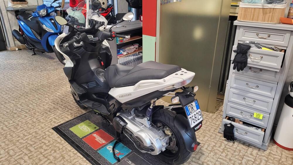 Gilera Nexus 500 (4)
