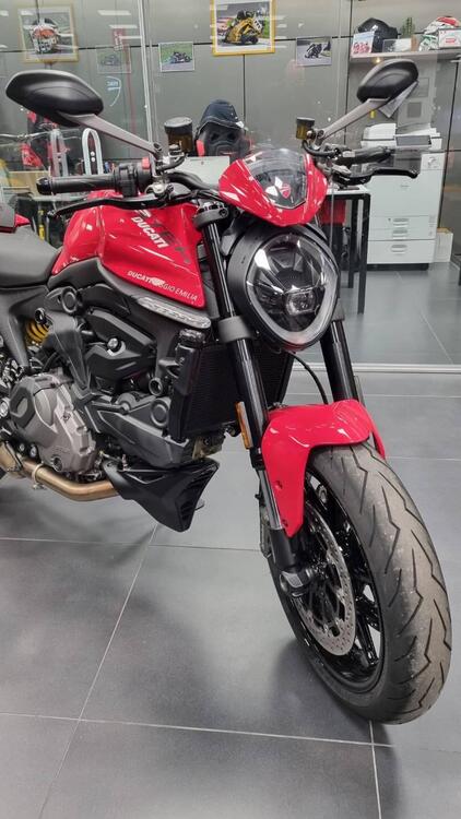 Ducati Monster 937 (2021 - 25) (2)