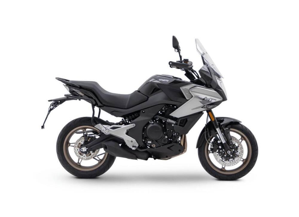 CFMOTO 700MT (2024 - 25)