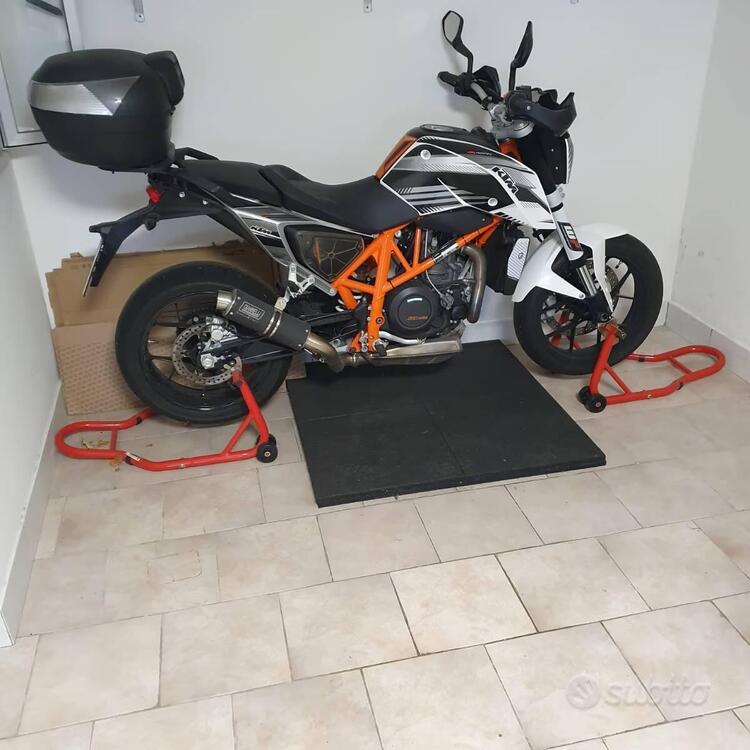 KTM 690 Duke (2012 - 16) (2)