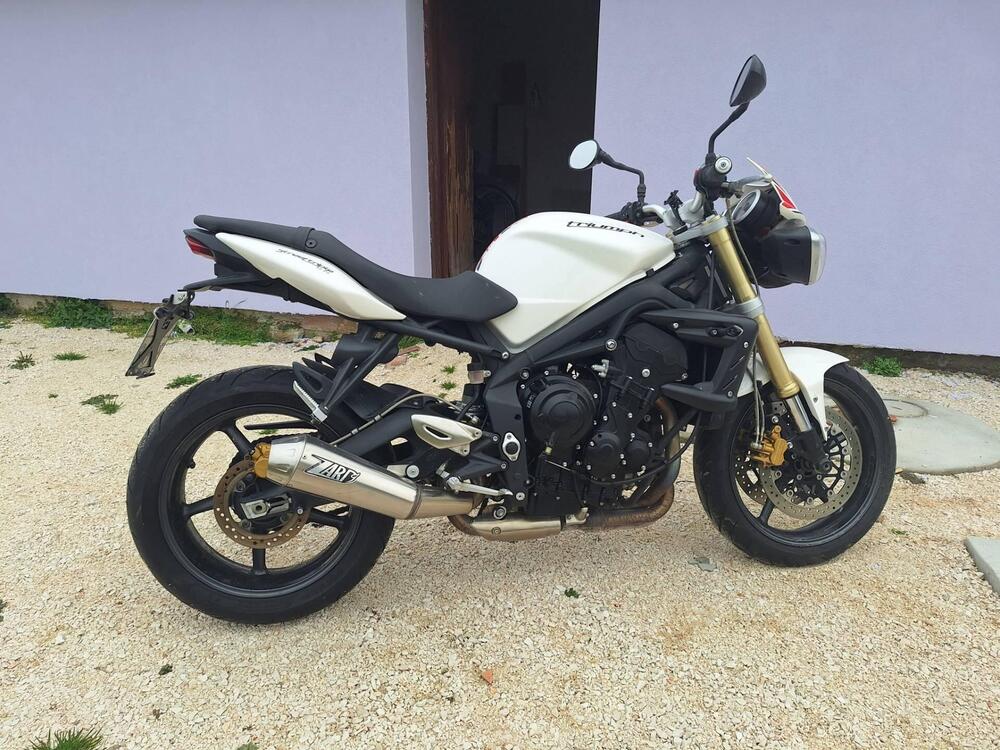 Triumph Street Triple (2007 - 12) (2)