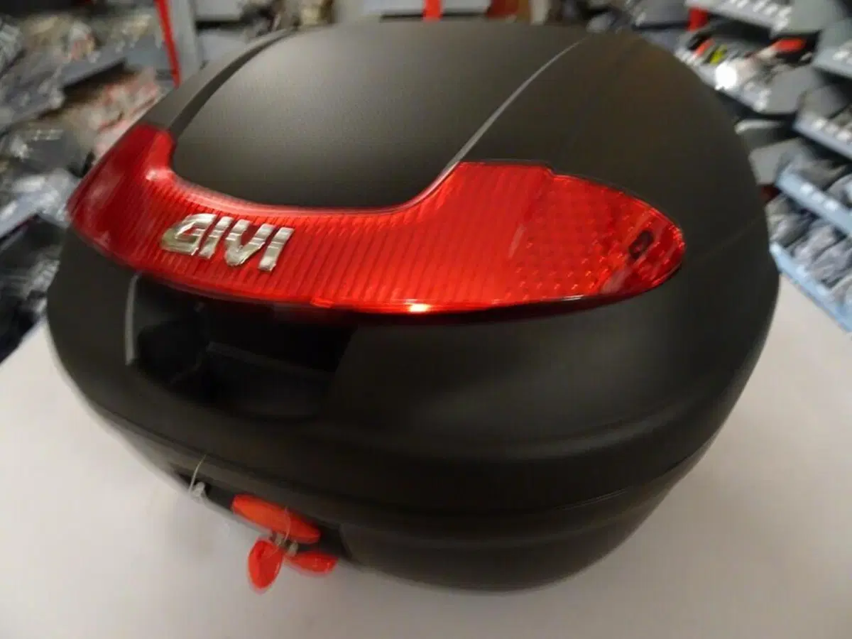 bauletto Givi (4)