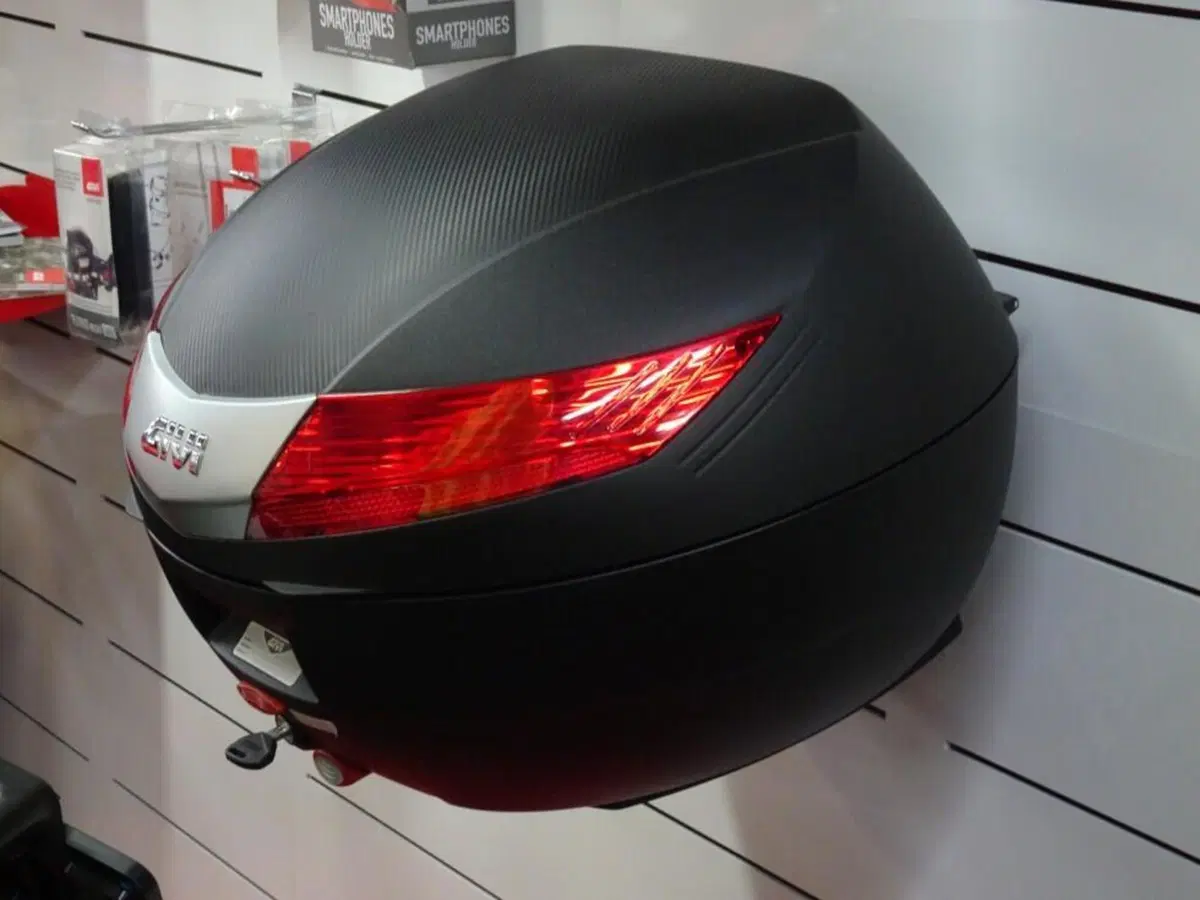 BAULETTO 40 Lt Givi (4)