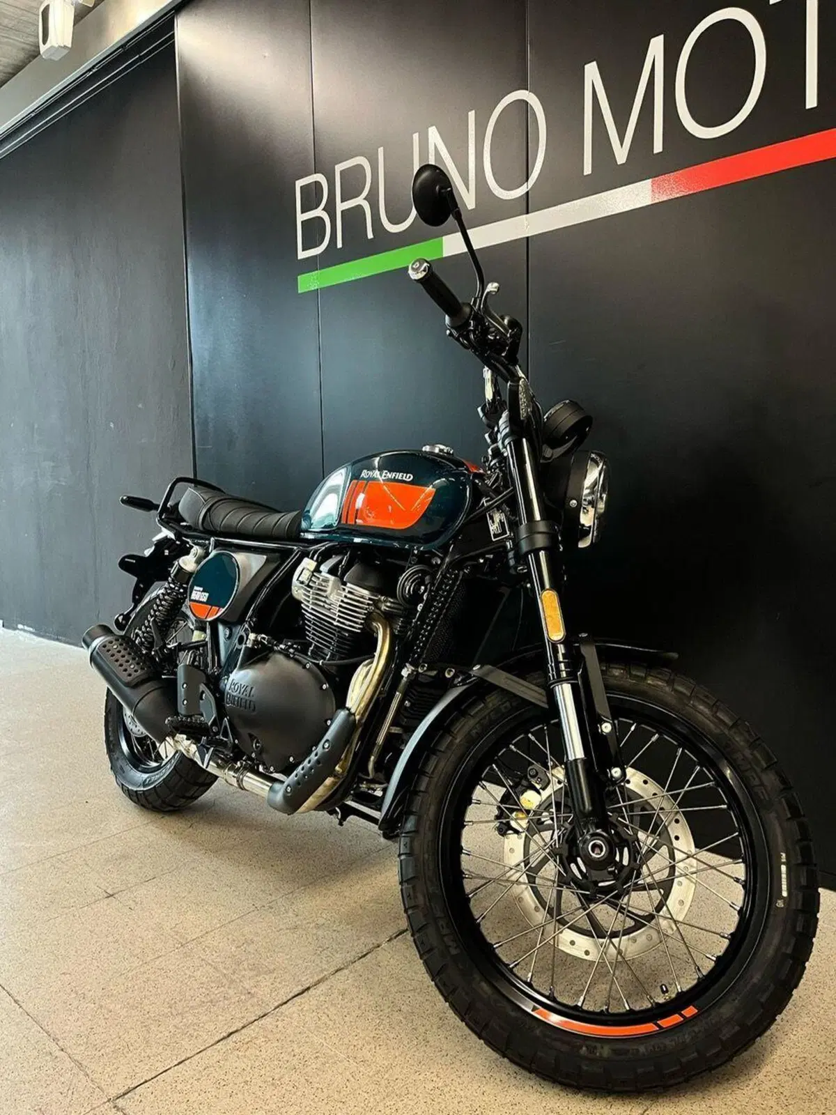 Royal Enfield Bear 650 (2025 - 26) (9)
