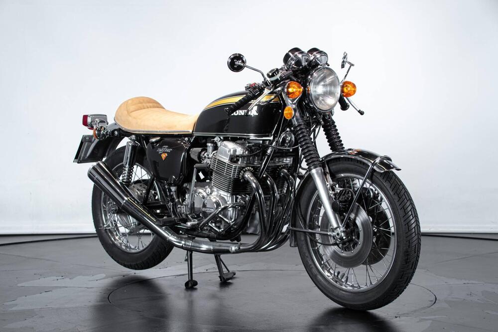 Honda CB 750 FOUR  (3)