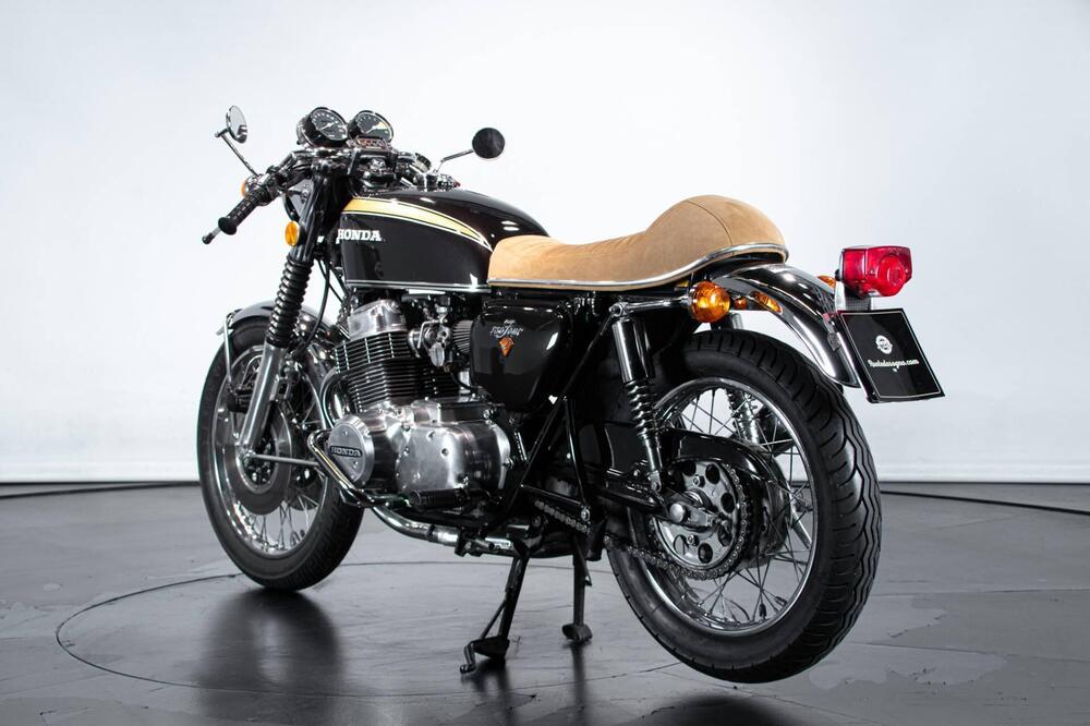 Honda CB 750 FOUR  (5)