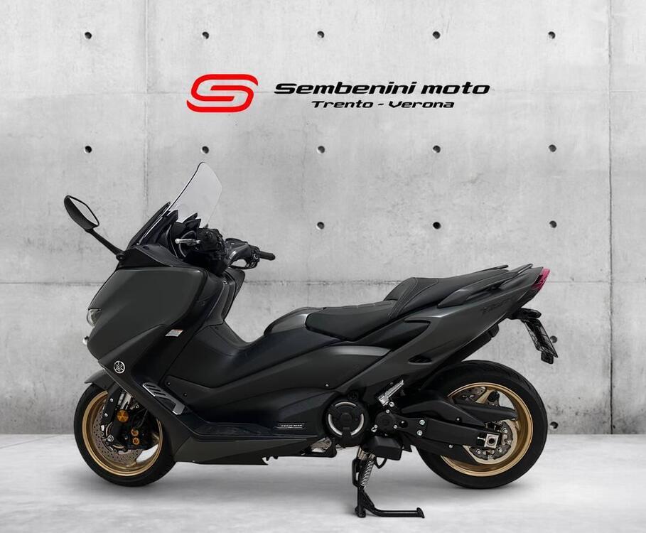 Yamaha T-Max 560 Tech Max (2020) (2)