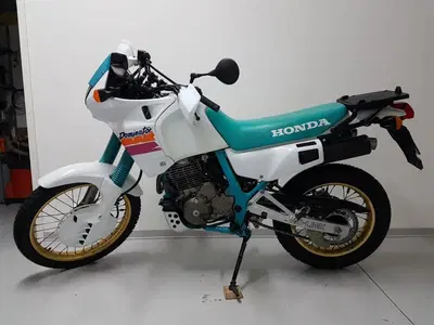 Honda NX 650 Dominator d'epoca