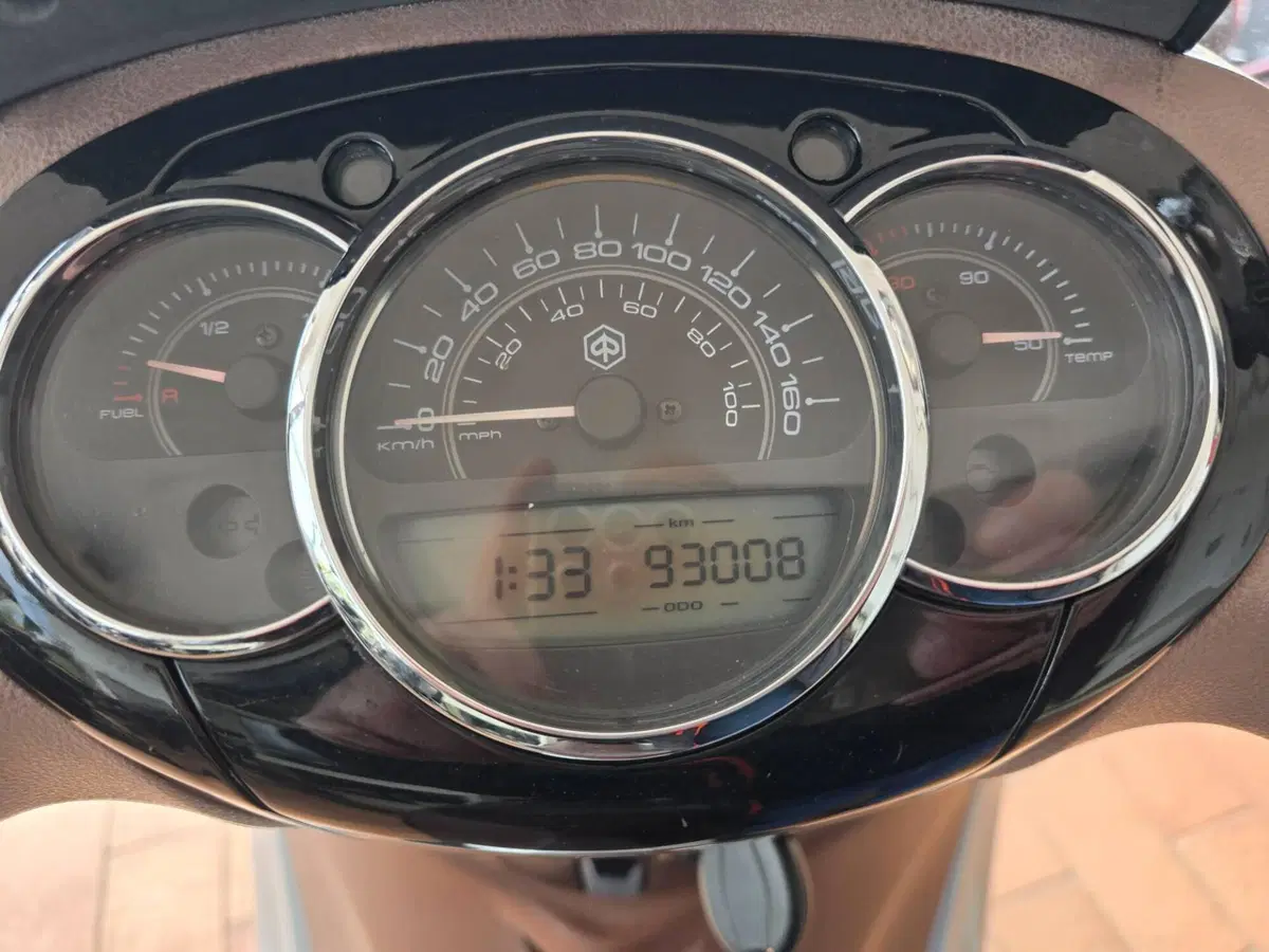 Piaggio Beverly 300 i.e. (2010 - 16) (11)