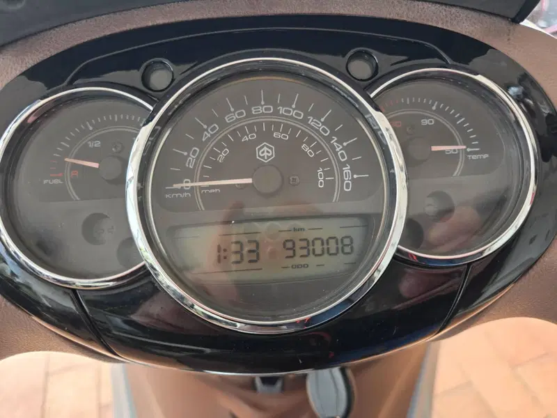 Piaggio Beverly 300 i.e. (2010 - 16) (11)