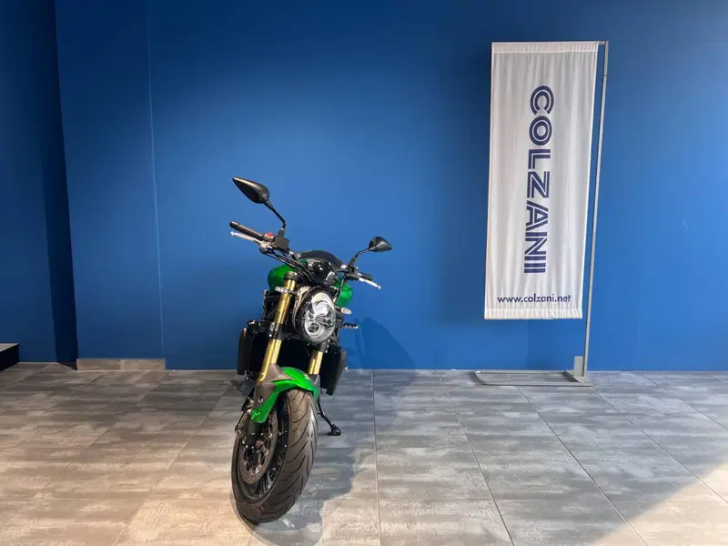 Benelli 752 S (2022 - 25) (2)