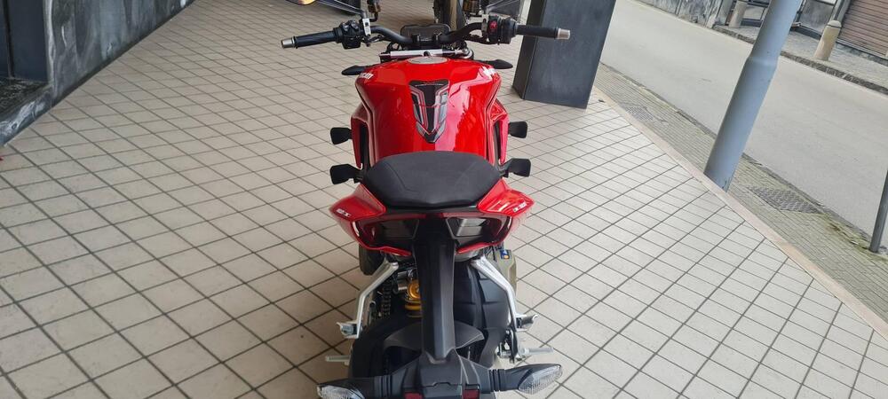 Ducati Streetfighter V4 1100 S (2021 - 22) (4)