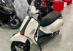 Vespa GTS 300 Super Sport (2023 - 24) usata