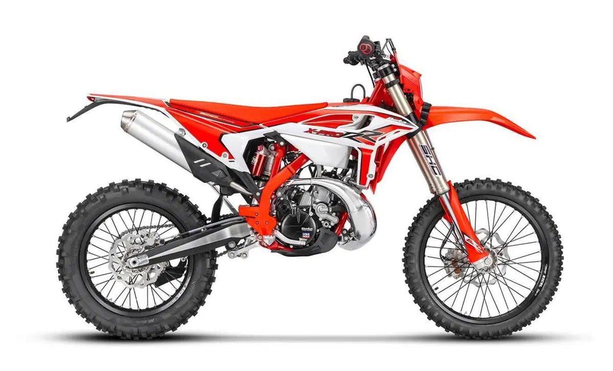 Betamotor RR X-PRO 200 2T Enduro (2025) (2)