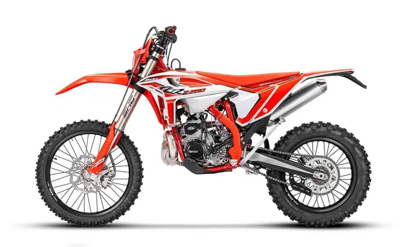 Betamotor RR X-PRO 250 2T Enduro (2025) (2)
