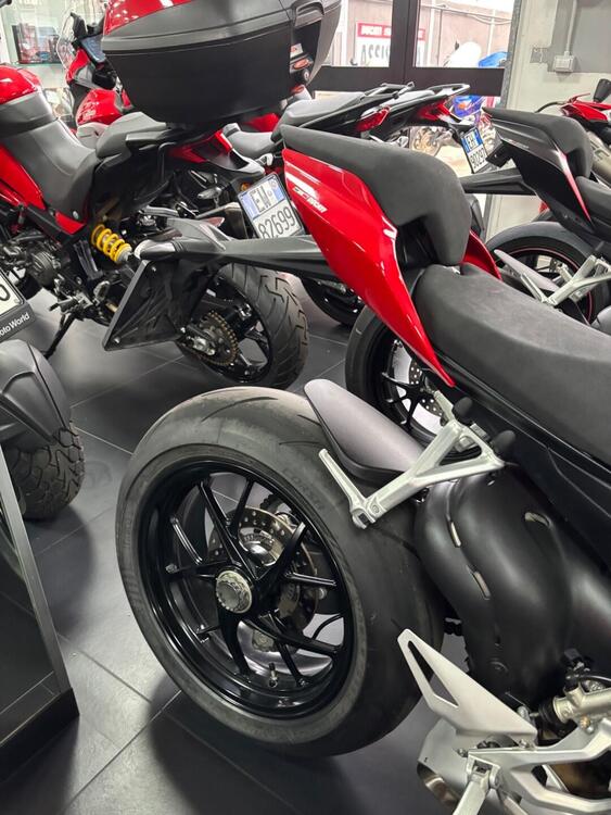 Ducati Streetfighter V4 1100 (2020) (4)