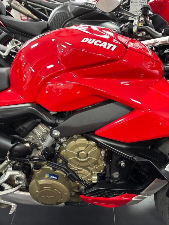 Ducati Streetfighter V4 1100 (2020) (5)