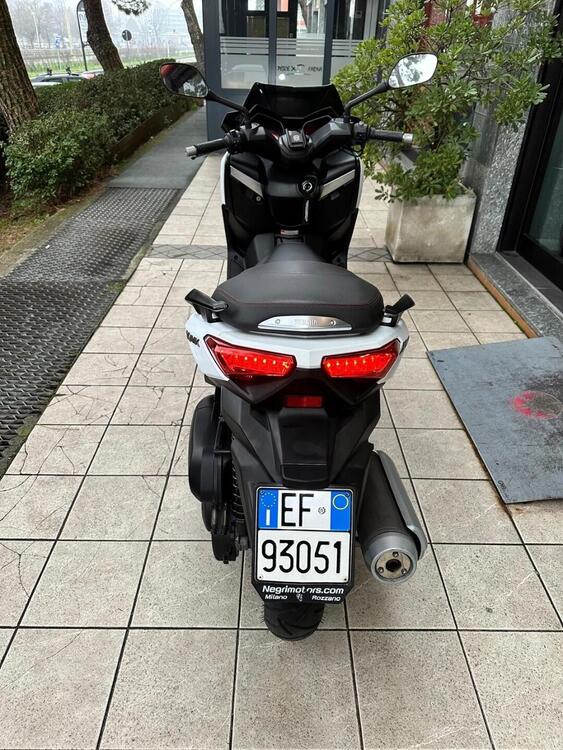 Yamaha X-Max 250 ABS (2014 - 16) (4)